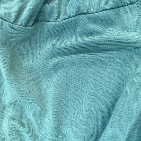 Flowy Dress Green Cupped Sleeves - Picture 3 of 3